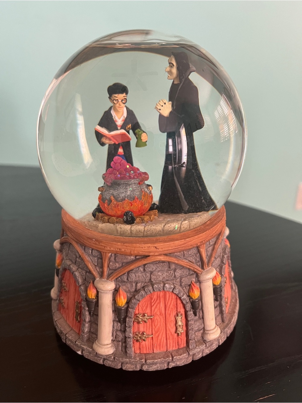2001 Enesco Harry Potter Musical Snow Globe Hungarian Dance Snape & Harry